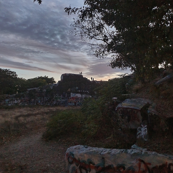 Meet your Posher, Chris - Picture 3 of 11